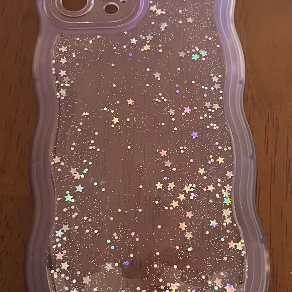 Several iPhone 12 Pro Max cell phone cases - Picture 3 of 14